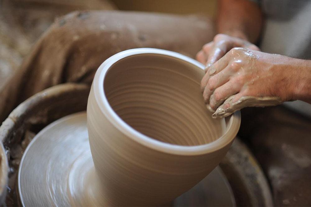 Men gốm kết tinh trong thiết kế nội thất hiện đại