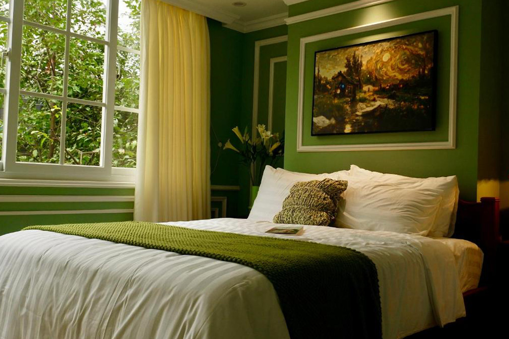 Đồ Trang Trí Nội Thất Sơn Mài Truyền Thống: Tinh Hoa Nghệ Thuật Trong Từng Chi Tiết