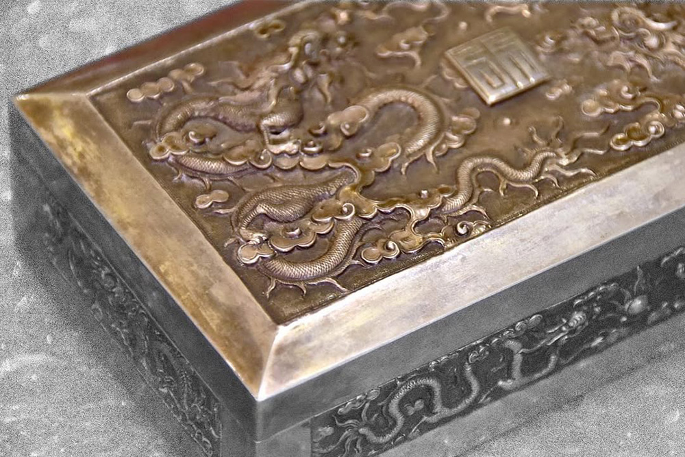 Từ nghề truyền thống đến nội thất chạm bạc tinh xảo