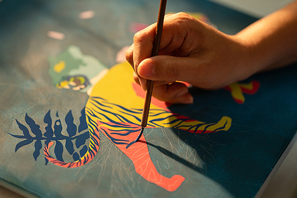 Sản Phẩm Sơn Mài Thủ Công Việt Nam: Độc Đáo Trong Mỗi Đường Vân, Tinh Hoa Trong Mỗi Sản Phẩm