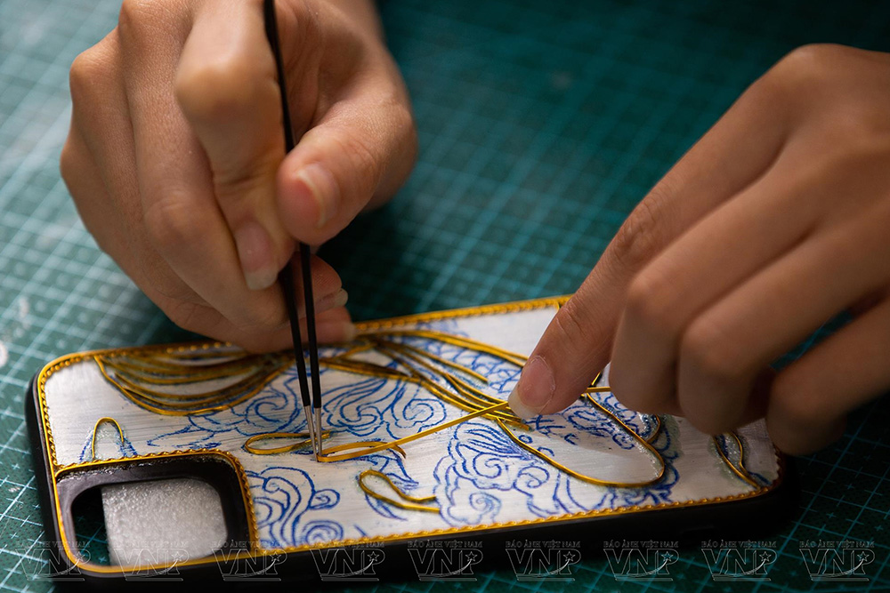 Ứng Dụng Pháp Lam Truyền Thống Có Thể Đem Lại Giá Trị Gì?