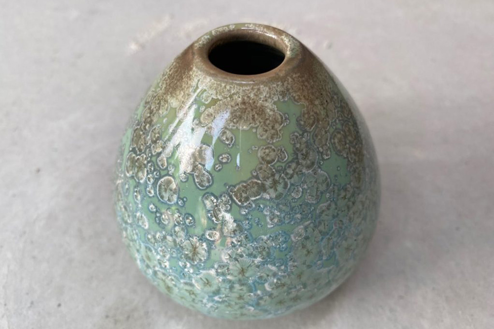 Trang Trí Nội Thất Với Gốm Men Kết Tinh – Đưa Nghệ Thuật Vào Không Gian Nội Thất