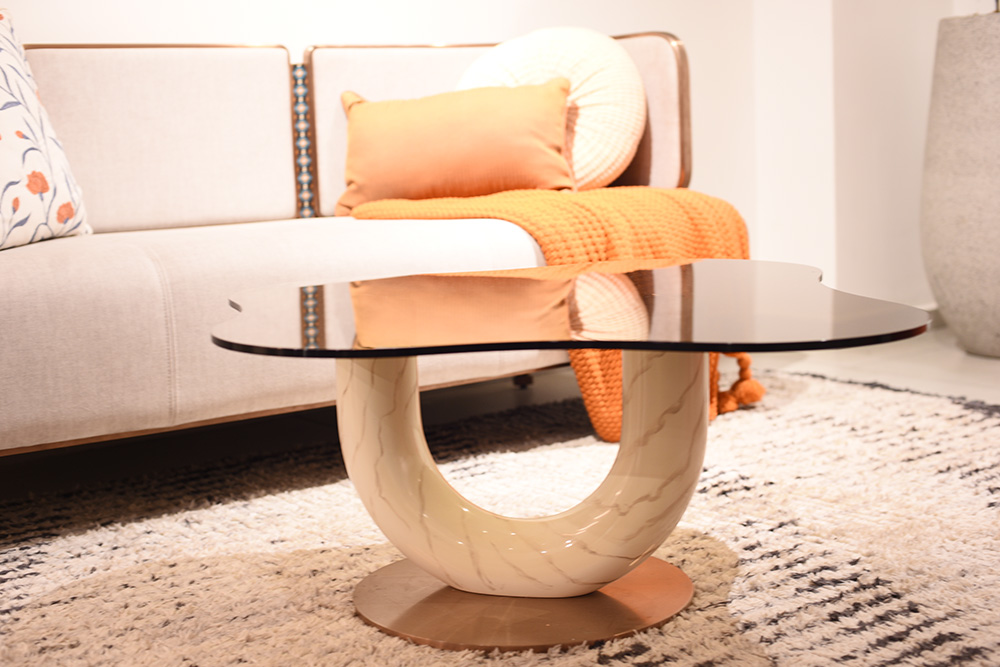 Độ Bền Và Khả Năng Ứng Dụng Của Sản Phẩm Sơn Mài Trong Nội Thất Hằng Ngày