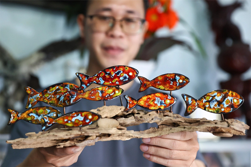 Pháp Lam: Tinh Hoa Nghệ Thuật Cung Đình & Ứng Dụng Nội Thất Đương Đại