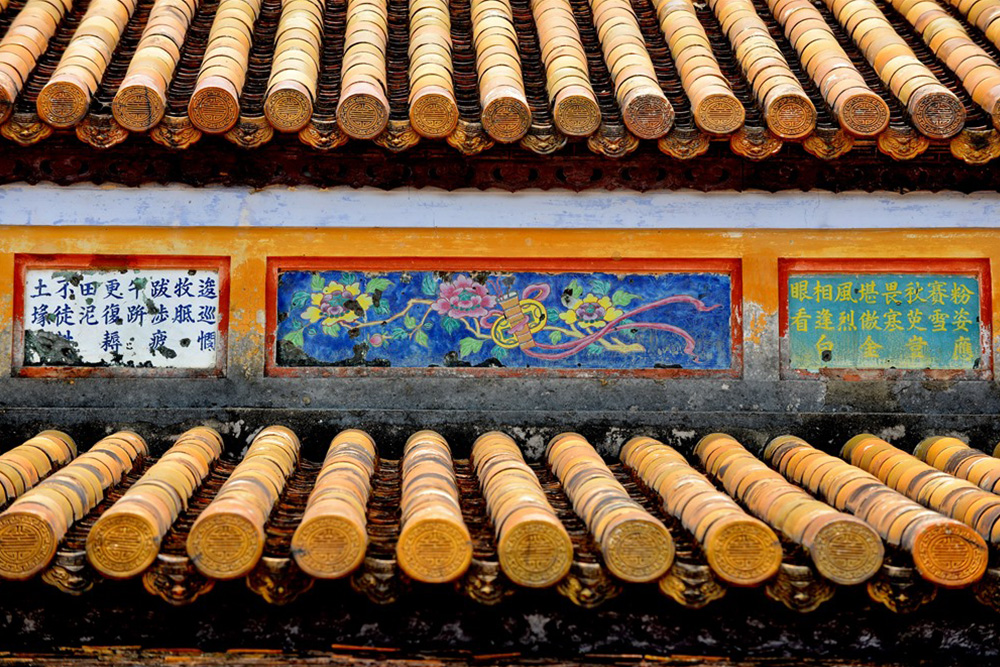 Bộ Sưu Tập Nội Thất Scarlet: Khi di sản pháp lam hồi sinh trong hơi thở đương đại