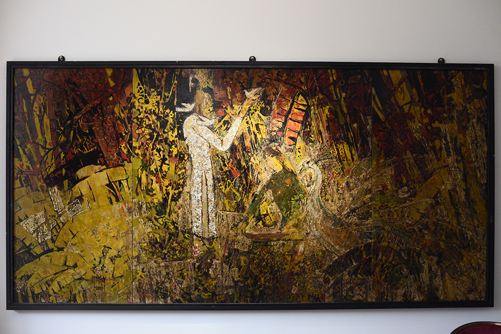 Sản Phẩm Sơn Mài Trong Nội Thất: Khi Vật Liệu Truyền Thống Gặp Thiết Kế Đương Đại